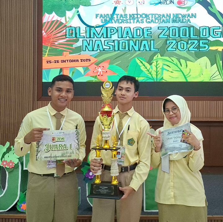 Juara 1 OZON 2025 - MAN 2 Kebumen